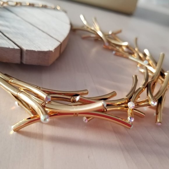 Special Design Swarovski Crystal Necklace - Picture 7 of 9